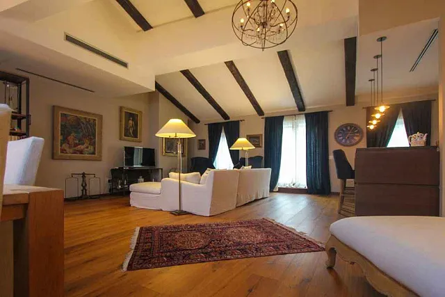 Charming duplex apartment in the heart of the old town of Budva — photo 4