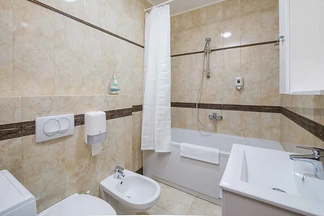 Apartments in a new complex with a swimming pool in Bechici — photo 6