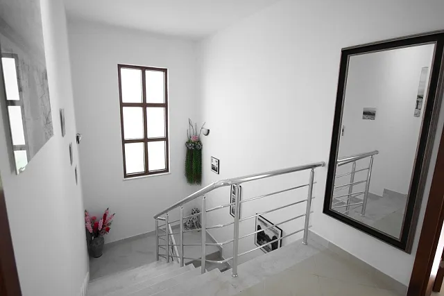Villa with pool in Blizikuce — photo 18
