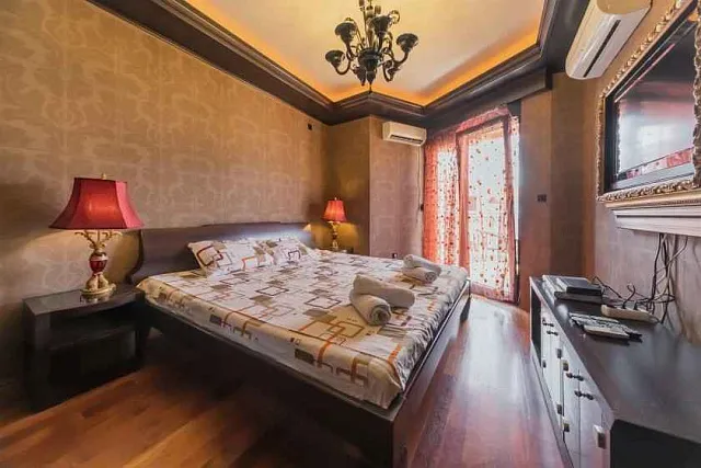 Apartment with two bedrooms near the sea in Kotor — photo 4