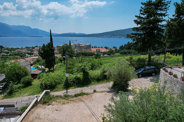 Urbanized plot of land for sale with a total area of 1,267 m² — photo 10