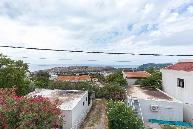 A house in Sutomore with a panoramic sea view 142 m2
