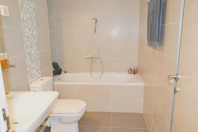 Apartment in Morinj — photo 6