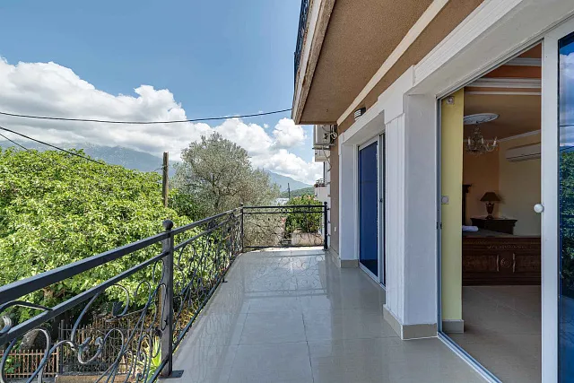 Spacious house with sea views in the picturesque area of ​​Djurashevichi — photo 30