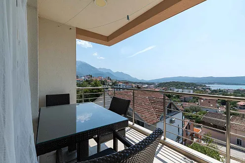 Modern 55 m² Apartment with Parking in Tivat