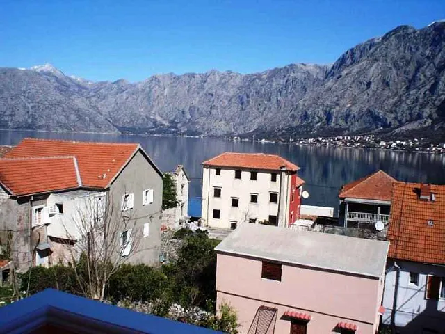 Cosy apartments in beautiful and calm region called Prcanj — photo 8