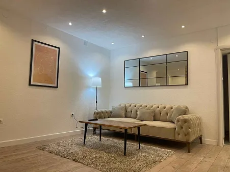 Apartment 100m2 in Herceg Novi, just 230 m from the coast — photo 2