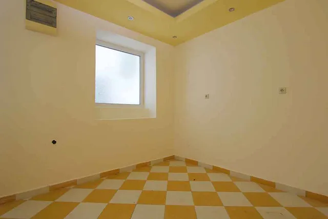 Apartment in Sveti Stefan with one bedroom — photo 6