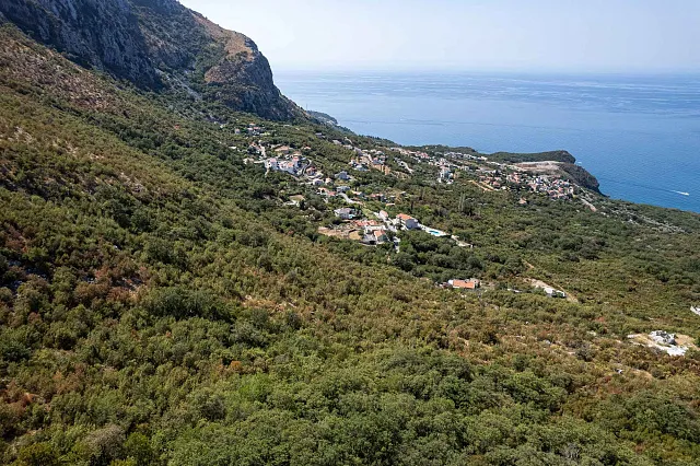 7,715 m² Land with Structures and Unfinished Construction near Sveti Stefan — photo 36