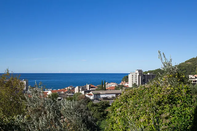 Duplex Apartment with Mediterranean Sea View in Petrovac, 104 m² — photo 5