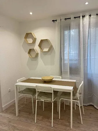 Apartment 100m2 in Herceg Novi, just 230 m from the coast — photo 3