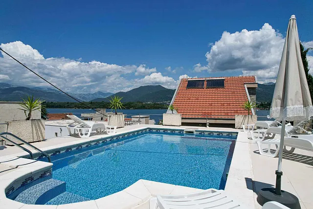 Spacious house with sea views in the picturesque area of ​​Djurashevichi — photo 55