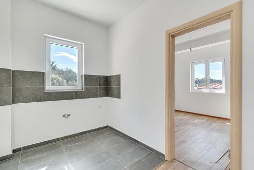 Two apartments in a new building, each 54 m², Petrovac — photo 2
