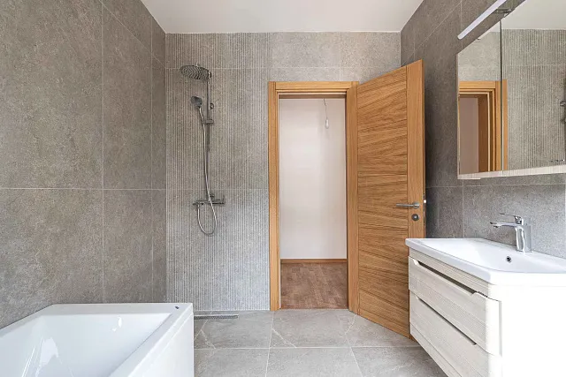 Spacious 64 m² Apartment in Bečići with Sea View — photo 15