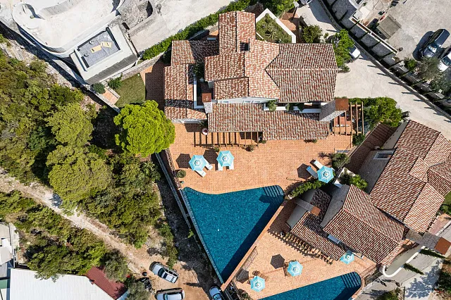 LUXUSVILLA AUF DER LUŠTICA, IN DER NÄHE VON MIRIŠTA — EIN PRIVATES PARADIES AN EINER DER EXKLUSIVSTEN LAGEN DER ADRIA