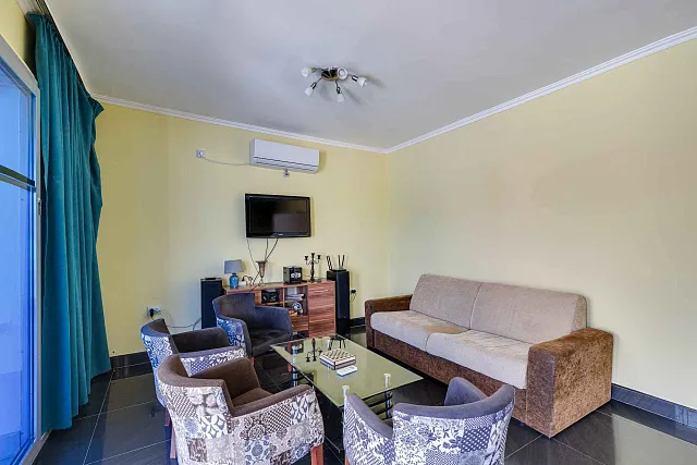 Spacious house with sea views in the picturesque area of ​​Djurashevichi — photo 10