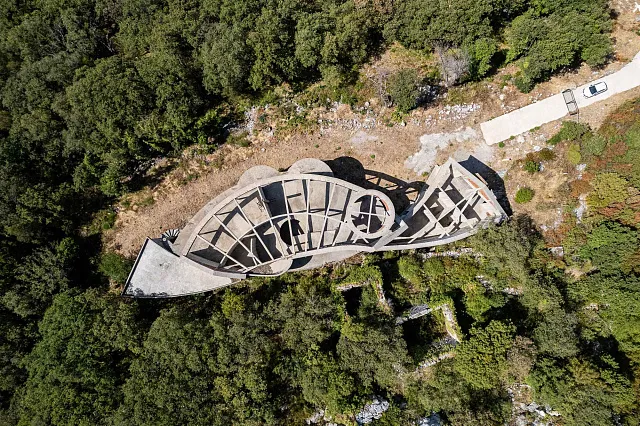 7,715 m² Land with Structures and Unfinished Construction near Sveti Stefan — photo 20