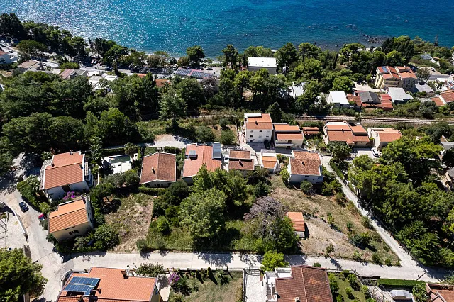 Sea-view land plot in Šušanj, 150 m from the beach — 950 m² — photo 6