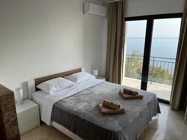 Newly built villa with breathtaking panoramic views of the Budva Riviera — photo 17