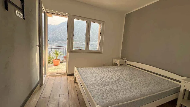 House in Prčanj with a bay view — photo 8