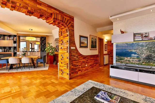 Spacious 3-Bedroom Duplex Apartment in Budva (Dubovica) – 156 m² — photo 14