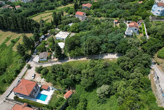 Urbanized plot of land for sale with a total area of 1,267 m² — photo 8