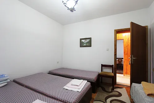 Three-story house in Herceg Novi  — photo 3