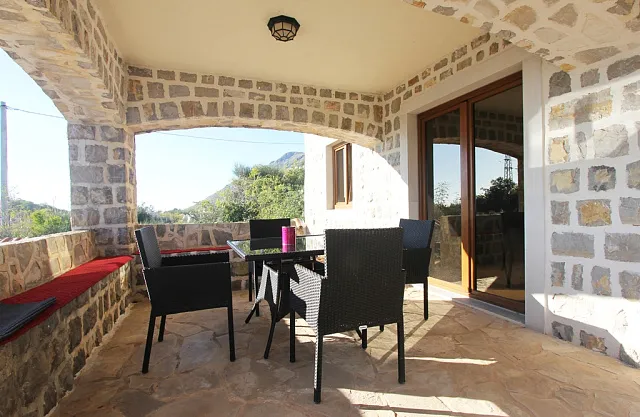 Rustic style villa with seaview — photo 7