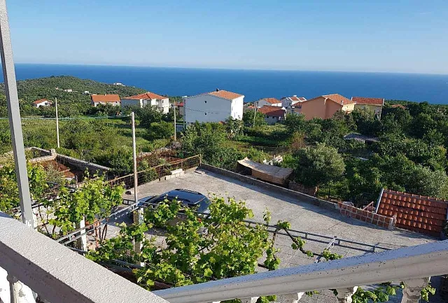 Two-storey house with panoramic sea views — photo 4