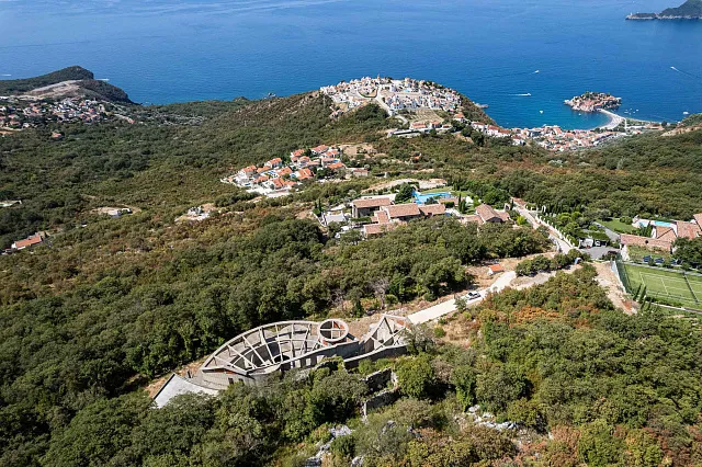 7,715 m² Land with Structures and Unfinished Construction near Sveti Stefan — photo 32