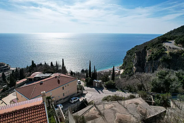 Plot 1580 m2 with project of apart hotel in Rezevici — photo 9