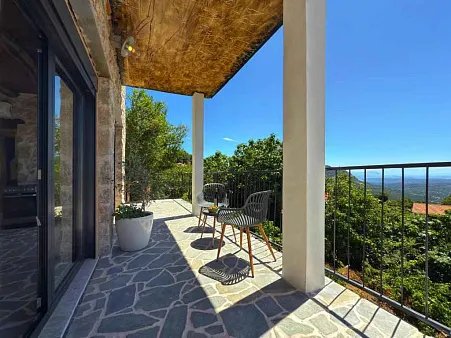 Stone house with sea view in Dobra Voda — photo 3