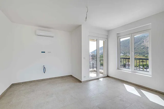 Apartments in a new modern building in Igalo. — photo 10