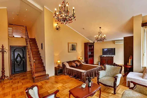 Villa for sale in an attractive location in Budva — photo 3