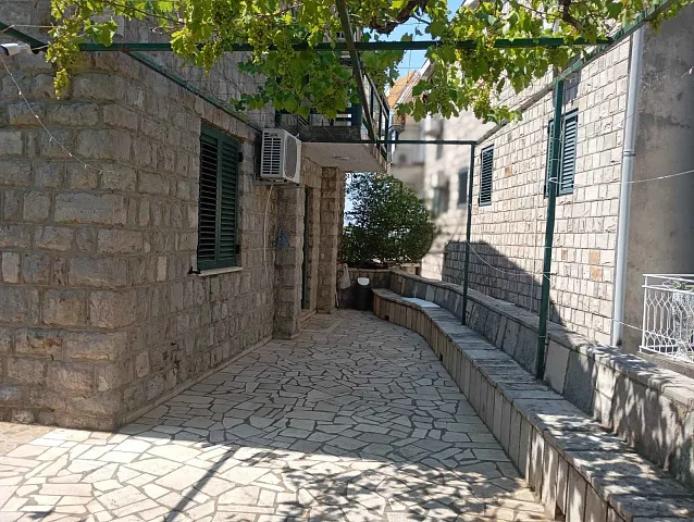 House in Rafailovici 330 sq. m for mini hotel and restaurant — photo 64