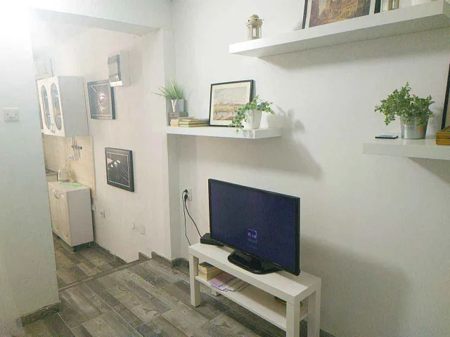 House with two apartments in Becici — photo 9