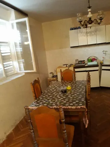 Apartment on the first floor of house in Bar — photo 12