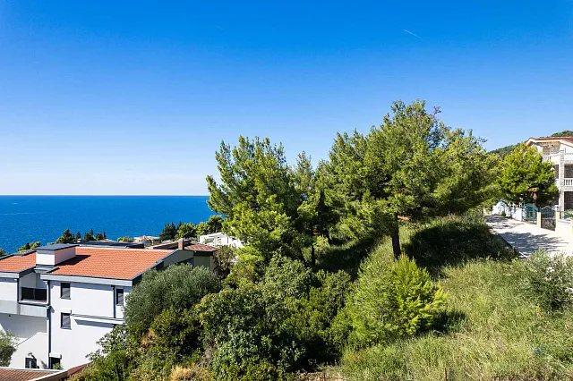 Sea-view land plot in Šušanj, 150 m from the beach — 950 m² — photo 15