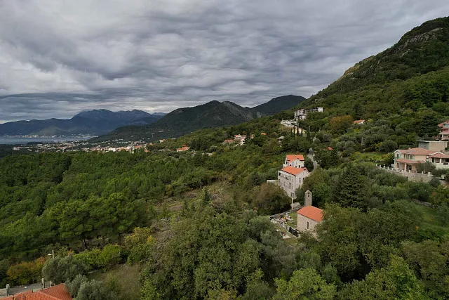 Plot in Kavac  — photo 15