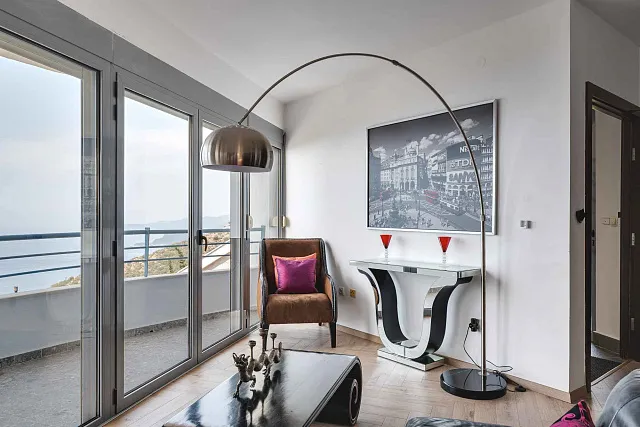 Luxury Investment Villa in Blizikuće – 3 Apartments, Pool & 120 m² Roof Terraces — photo 6