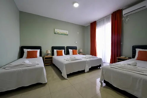 Gemütliches Hotel am Meer, 34 Apartments, ausgezeichnete Investition