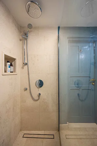 Fully Renovated Stone House with 3 Bedrooms and Spacious Terrace, Đurići — photo 32