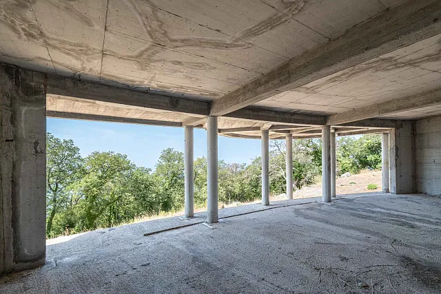 7,715 m² Land with Structures and Unfinished Construction near Sveti Stefan — photo 5