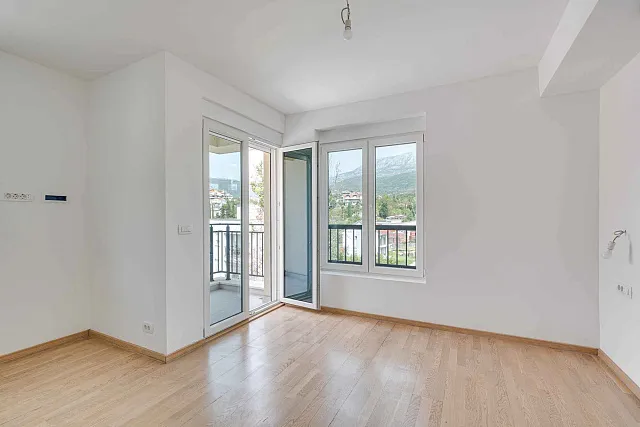 Apartments in a new modern building in Igalo. — photo 20
