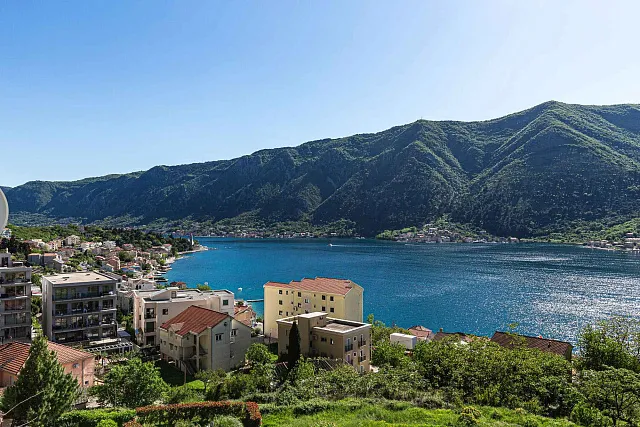 kotor Dobrota 2 sobe sea view — photo 28