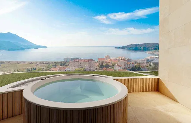 Apartments in new complex with pool and spa in Becici — photo 11