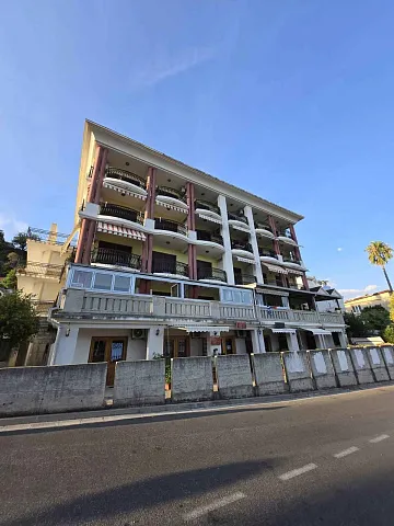 # 6851 Apartment with a yard in Savina, 160 m², Grakalica Brothers — photo 5