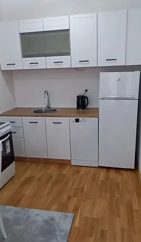 Furnished 1 bedroom apartment in Becici — photo 8