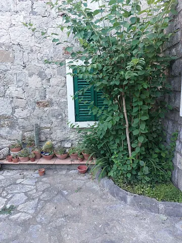 A house in Bar, 200m², with three bedrooms — photo 8