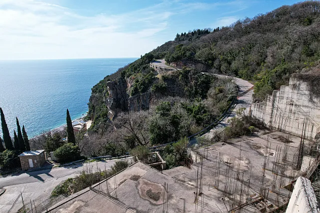 Plot 1580 m2 with project of apart hotel in Rezevici — photo 7